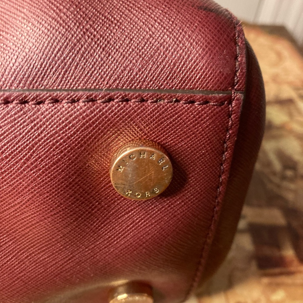 MICHAEL KORS MK LEATHER BURGANDY TOTE SHOULDERBAG - Picture 12 of 15